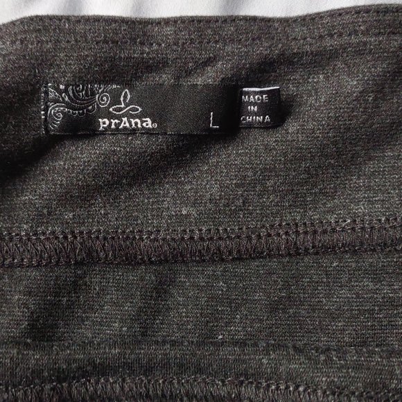 prAna Gianna Skirt - charcoal gray- sz Large - Picture 3 of 6